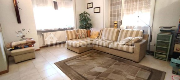 3 Schlafzimmer Wohnung in Pistoia, Italy, Nr. 48812 8