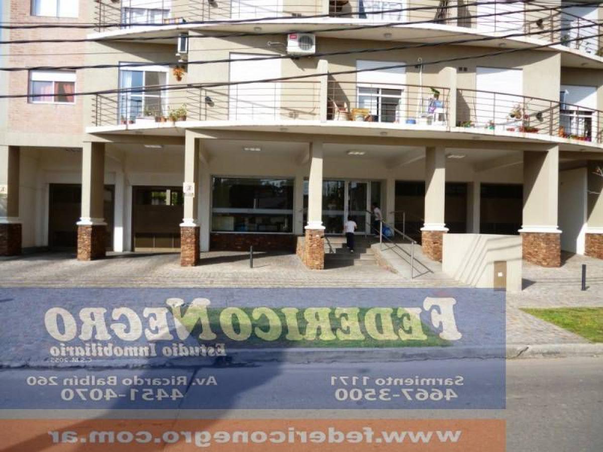 15m² Warehouse in San Miguel, Argentina No. 25962