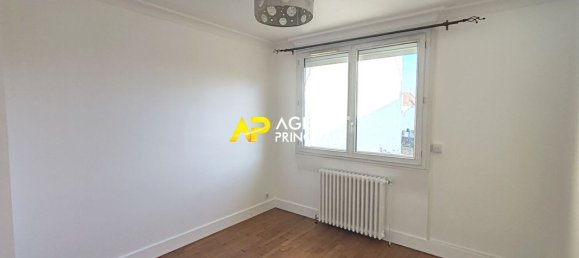 4 bedrooms House in Argenteuil, France No. 162173 11