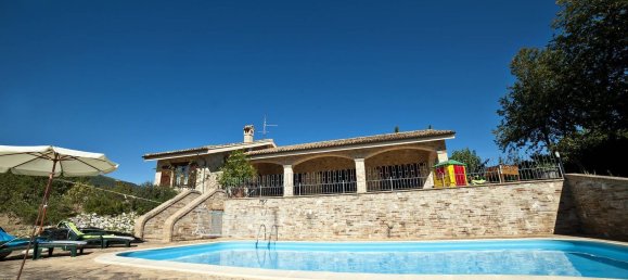 9 rooms Villa in Cingoli, Italy No. 128228 17