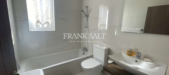 2 chambres Penthouse à Xaghra, Malta No. 6167 13