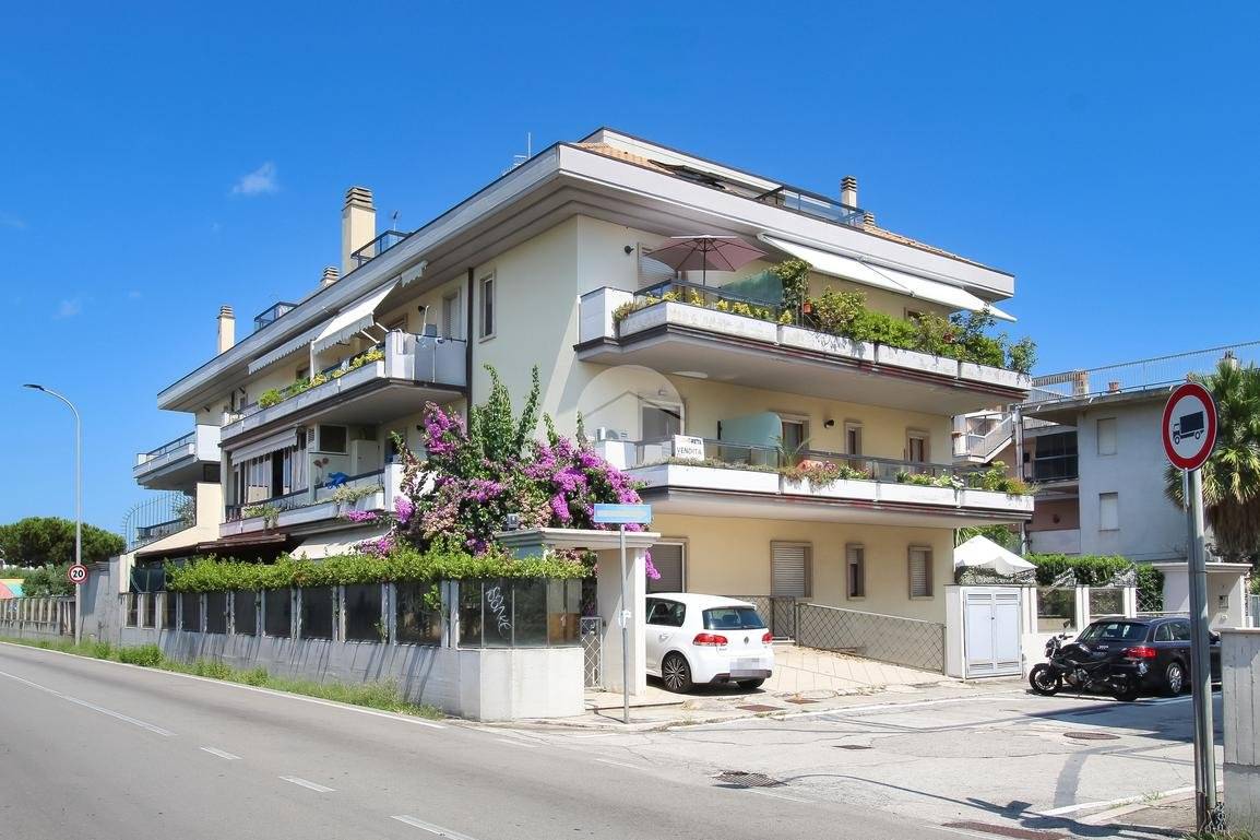 2 Schlafzimmer Wohnung in San Benedetto del Tronto, Italy, Nr. 317784