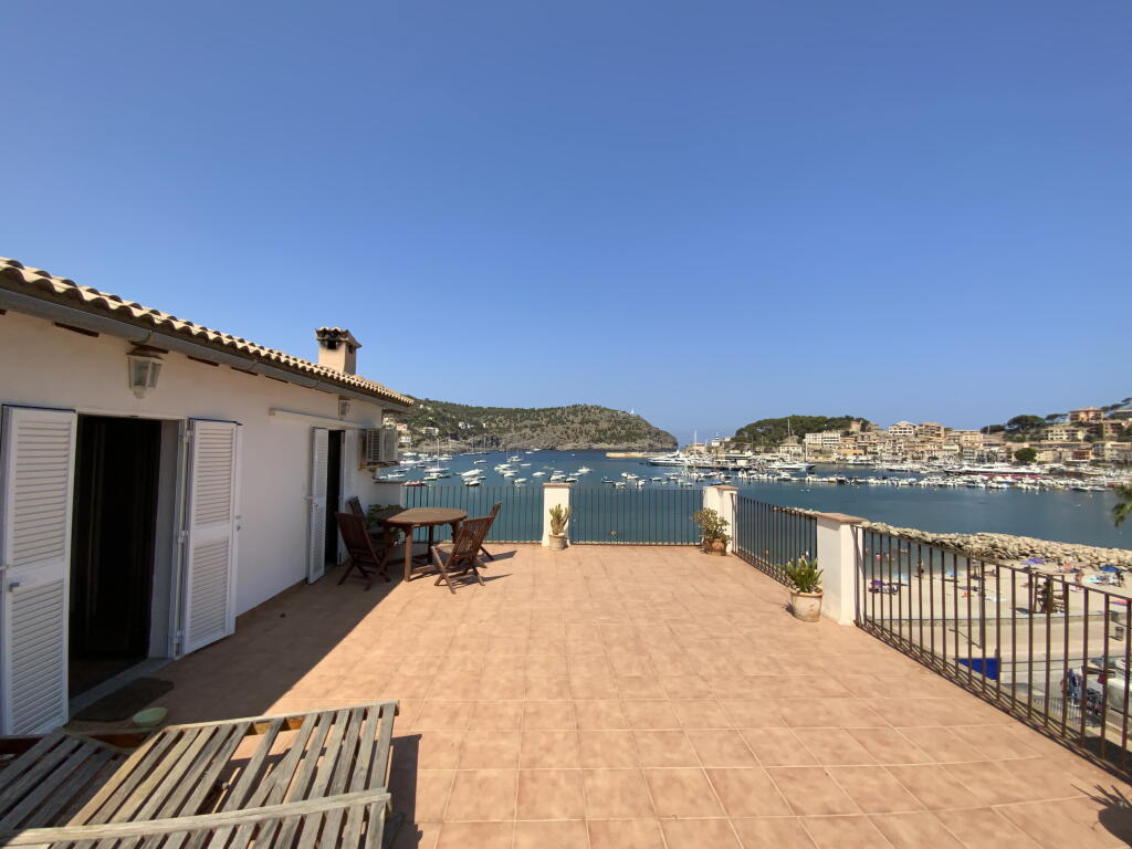 Дом с 7 спальнями в Сольер, Испания № 259593