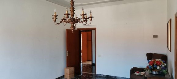 5 rooms Apartment in Poggibonsi, Italy No. 96676 9