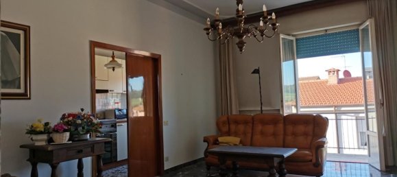 5 rooms Apartment in Poggibonsi, Italy No. 96676 5