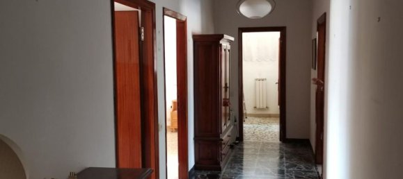 5 rooms Apartment in Poggibonsi, Italy No. 96676 8
