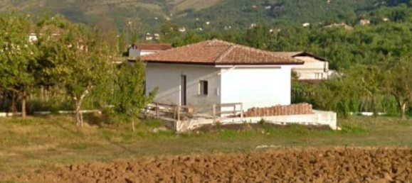 4 rooms House in Ceprano, Italy No. 76744 2