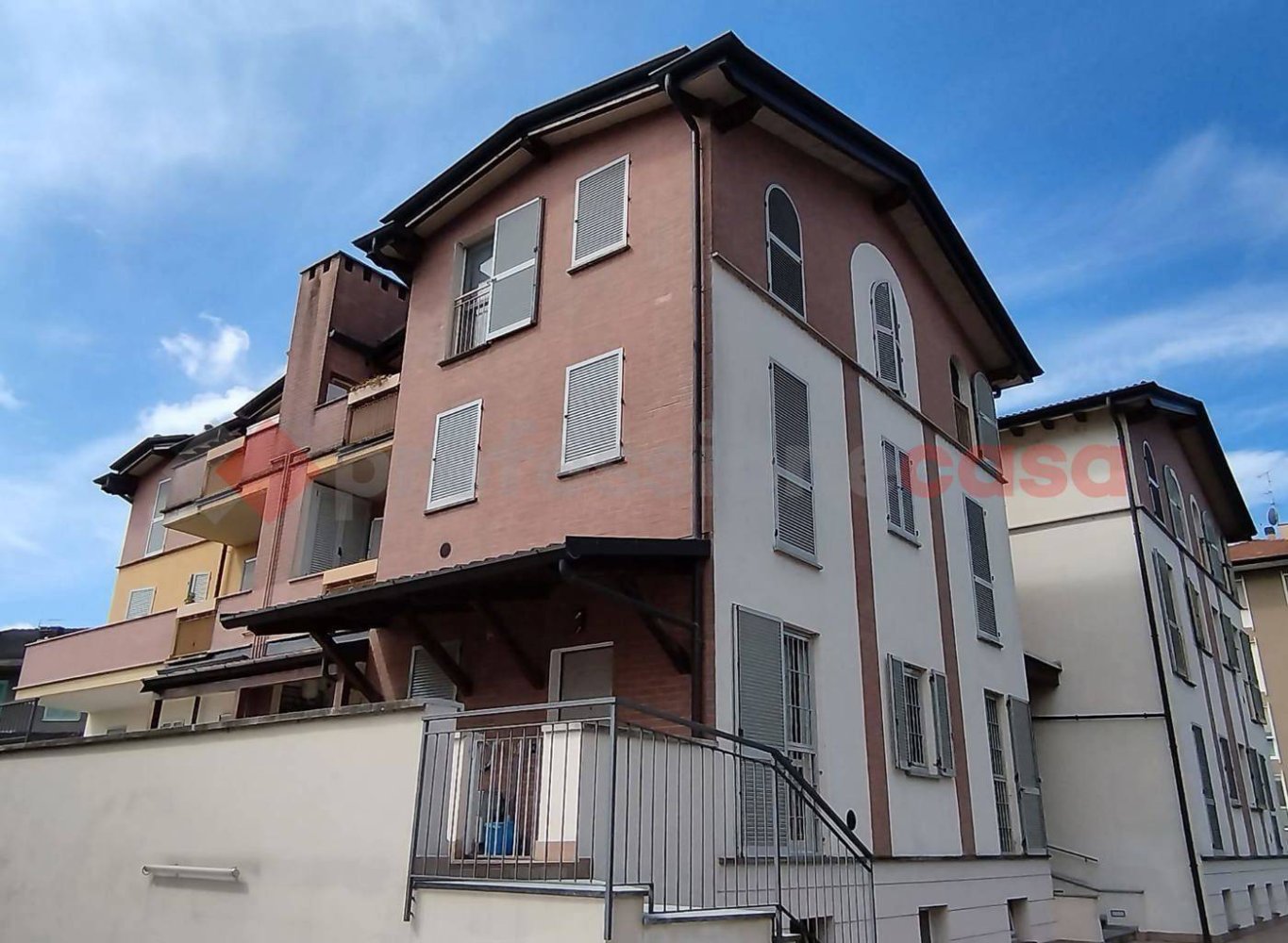 1 غرف نوم شقة في Locate di Triulzi, Italy رقم 191024