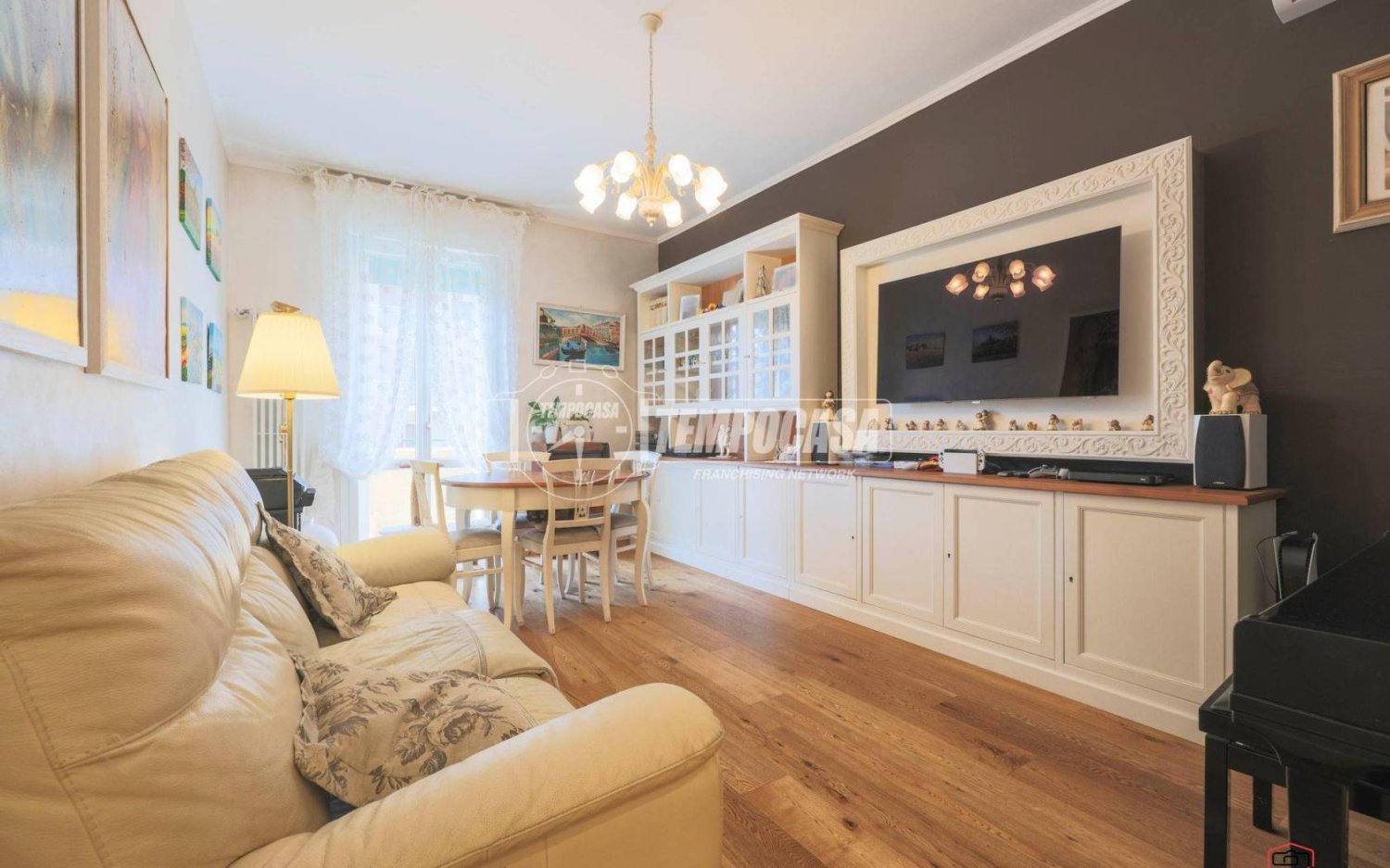 3 غرف نوم شقة في Bologna, Italy رقم 260209