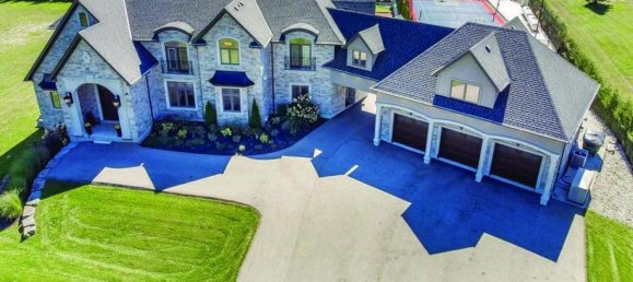 4 bedrooms House in Puslinch, Canada No. 570 3