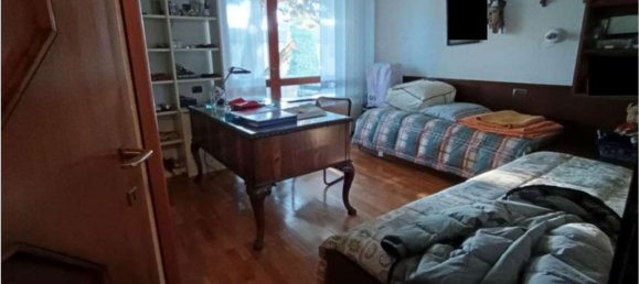 10 bedrooms House in Robecchetto con Induno, Italy No. 357826 30