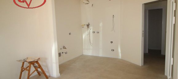 3 rooms Apartment in Figline e Incisa Valdarno, Italy No. 238118 8