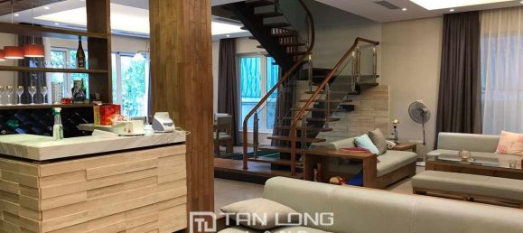 4 bedrooms Villa in Long Bien, Vietnam No. 2151 6