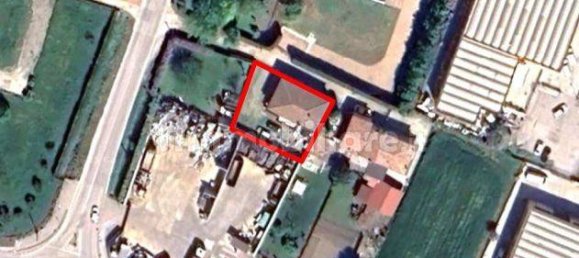 Studio in Santa Giustina in Colle, Italy, Nr. 321690 2