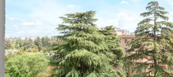 1 Schlafzimmer Wohnung in Rome, Italy, Nr. 351351 4