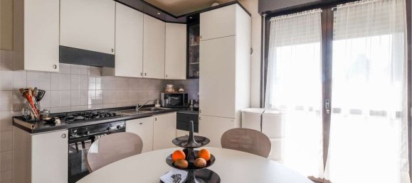 3-Zimmer Wohnung in Dalmine, Italy, Nr. 285177 5
