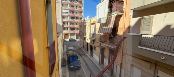2-salle Appartement à Barletta, Italy No. 20216 10