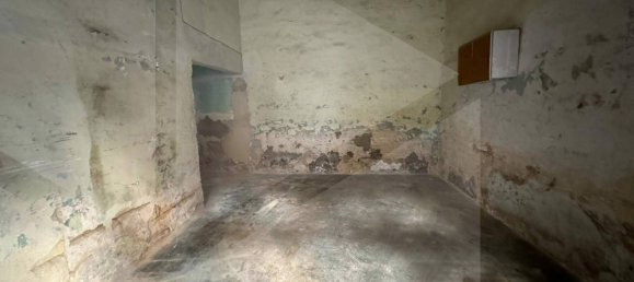 2-salle Appartement à Barletta, Italy No. 20216 5
