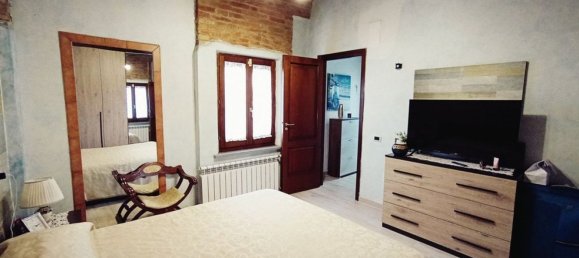 4 rooms House in Foiano della Chiana, Italy No. 229931 18