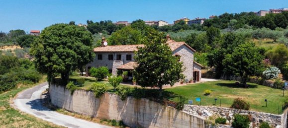 7 bedrooms House in Guardea, Italy No. 304155 6