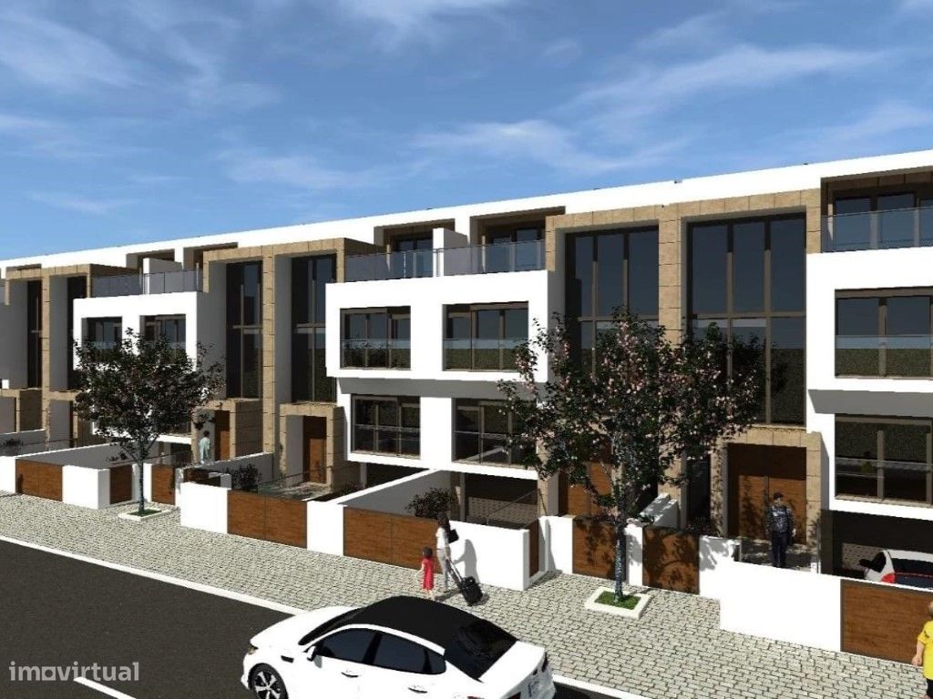 175m² Land in Palmela, Portugal No. 202568