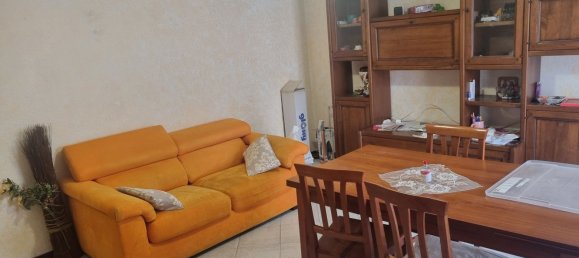 Apartamento de 4 habitaciónes en Abbiategrasso, Italy No. 72258 2
