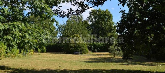  قطعة أرض في Vaprio d'Adda, Italy 836متر مربع رقم 81407 6