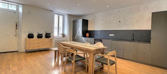 Casa de 3 dormitorios en Marseille, France No. 281465 8