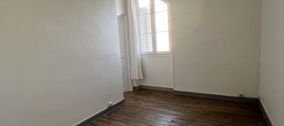 2 bedrooms Apartment in Reims, France No. 94672 6