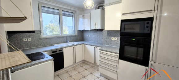 3 bedrooms Apartment in Sarreguemines, France No. 49880 2