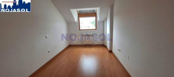 2 bedrooms Penthouse in Cantabria, Spain No. 137551 8