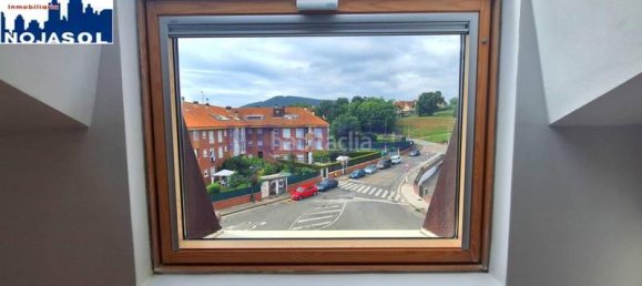 2 bedrooms Penthouse in Cantabria, Spain No. 137551 10