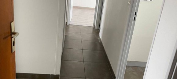 2 bedrooms Apartment in Sartrouville, France No. 329949 6