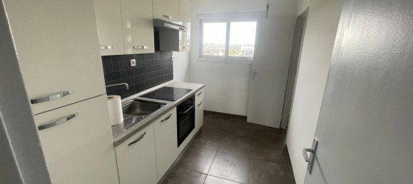 2 bedrooms Apartment in Sartrouville, France No. 329949 5