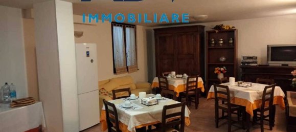 10 chambres Villa à Bastia Umbra, Italy No. 339747 10