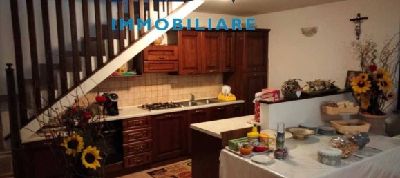 10 chambres Villa à Bastia Umbra, Italy No. 339747 11