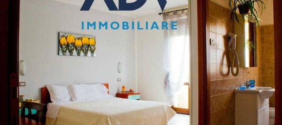 10 chambres Villa à Bastia Umbra, Italy No. 339747 7