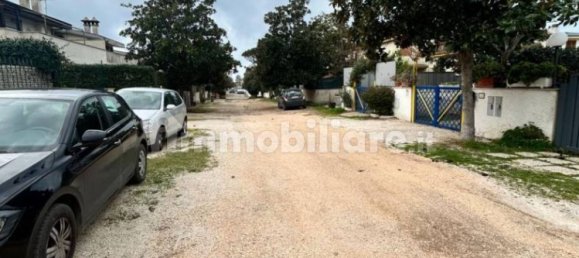 23m² Garage in Anzio, Italy No. 158831 4