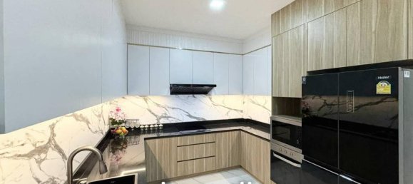 3 bedrooms Villa in Pattaya, Thailand No. 26494 6