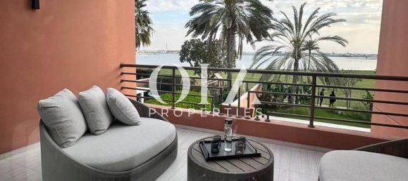 5 bedrooms Villa in Abu Dhabi, UAE No. 21709 6