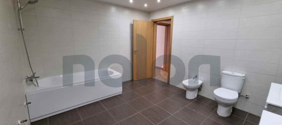 Casa de 6 dormitorios en Leiria, Portugal No. 152727 7