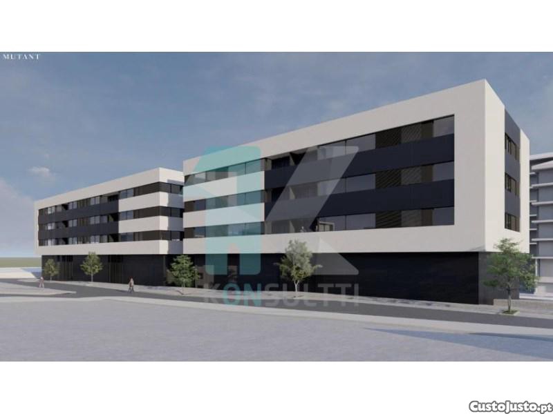  عقار تجاري في Gondomar, Portugal 94متر مربع رقم 57499