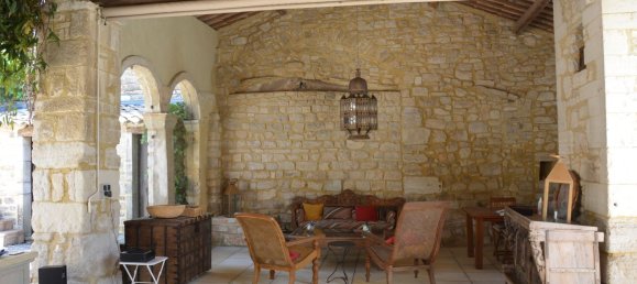 4 bedrooms House in Goudargues, France No. 185770 4