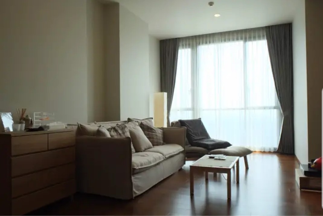 3 bedrooms Condo in Quattro by Sansiri Bangkok, Thailand No. 32457