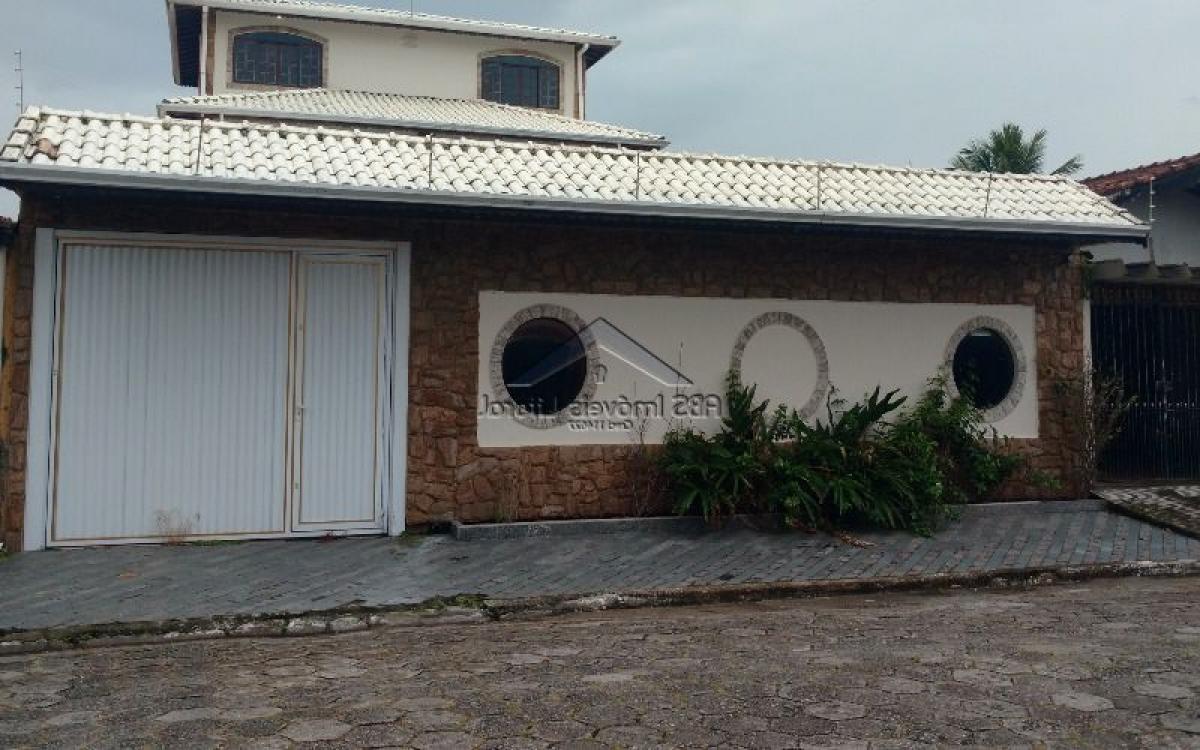 Casa de 4 dormitorios en Sao Paulo, Brazil No. 529726