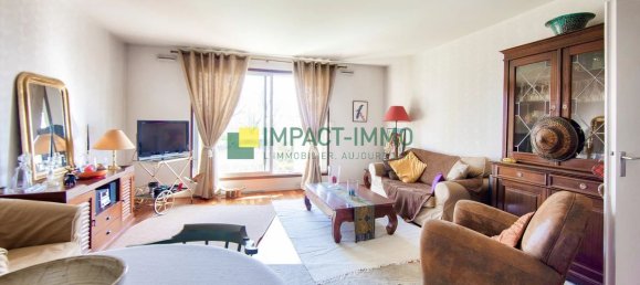 2 bedrooms Apartment in Suresnes, France No. 165021 4