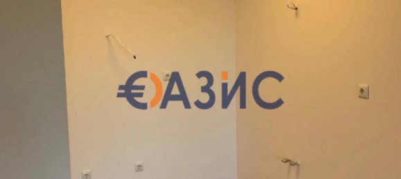 Квартира с 2 спальнями в Свети-Влас, Болгария № 851 3