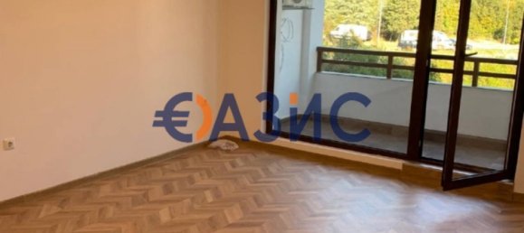 Квартира с 2 спальнями в Свети-Влас, Болгария № 851 2