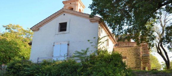 11 rooms House in Torgiano, Italy No. 48044 9