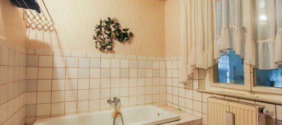 4 bedrooms Townhouse in Salzlandkreis, Germany No. 61176 4